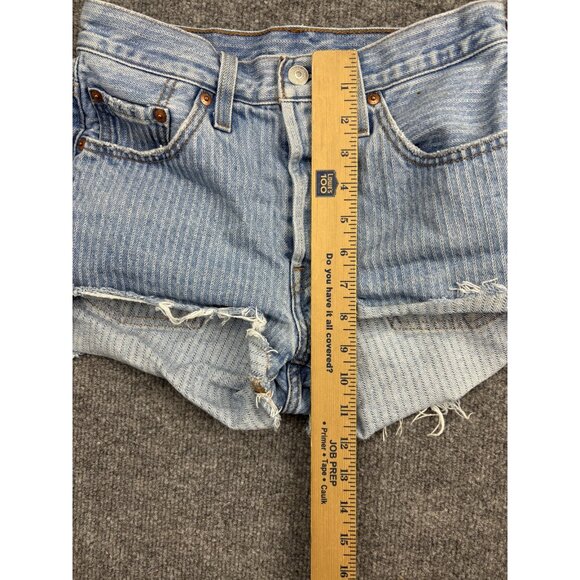 Levis 501 Shorts Womens 25 Button Fly Cutoff Frayed Hem Striped PC9 56327-0330 - Picture 4 of 9